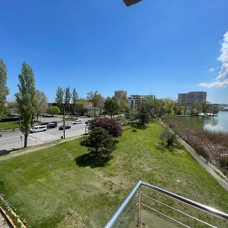 Tania Apartment Mamaia